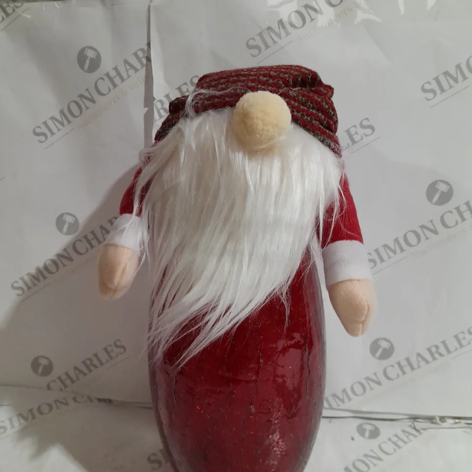 FESTIVE CHRISTMAS CHARACTER DECORATION