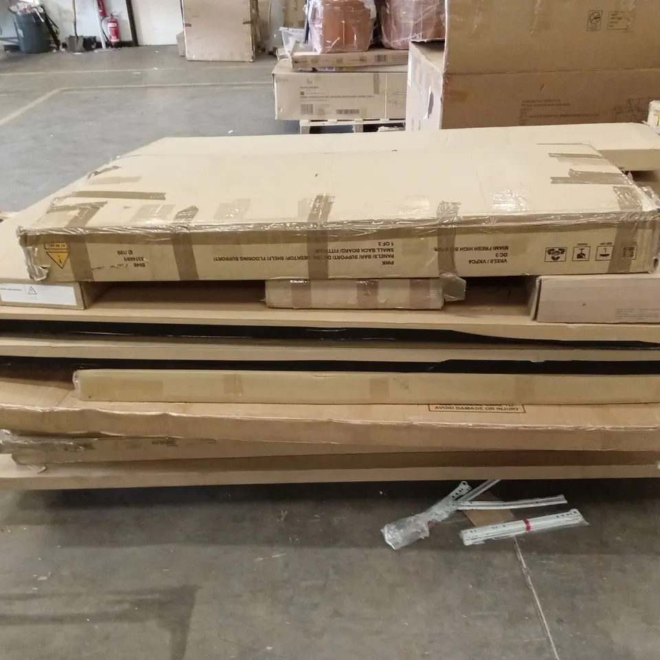 PALLET OF ASSORTED INCOMPLETE DESIGNER FURNITURE PARTS AND PIECES 