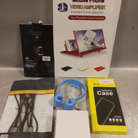 APPROXIMATELY 20 ASSORTED SMARTPHONE ACCESSORIES TO INCLUDE PROTECTIVE CASES, CHARGING CABLES, SCREEN PROTECTORS ETC 