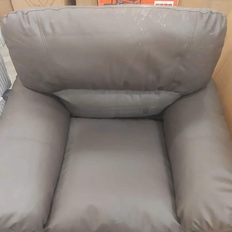 QUALITY DESIGNER FAUX LEATHER ARMCHAIR