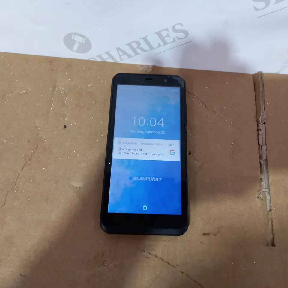 BOXED BLAUPUNKT SMART PHONE - SM 05