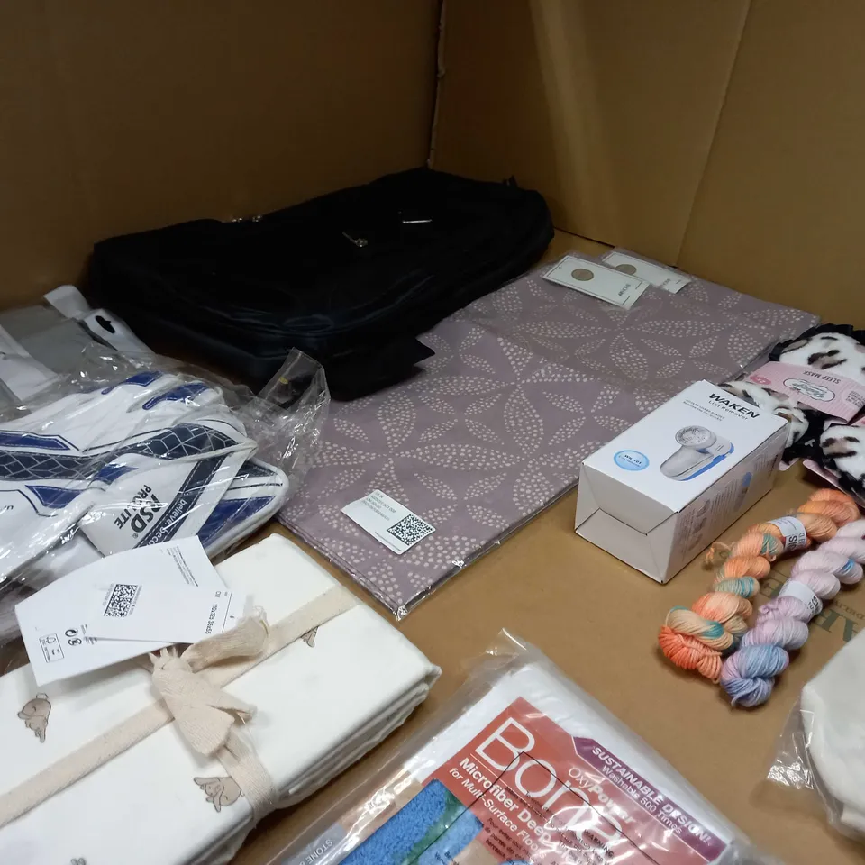 LARGE BOX OF APPROXIMATELY 20 ASSORTED HOUSEHOLD ITEMS TO INCLUDE: SLEEP MASK, BAG, YARN