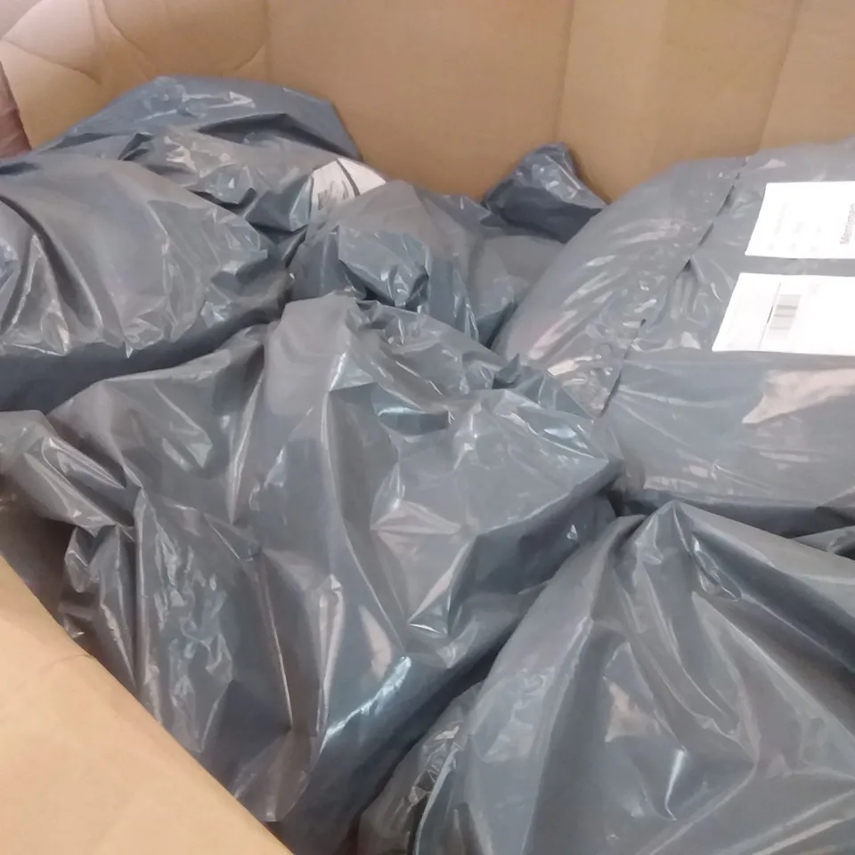 PALLET OF MERRIMEN BUBBLE WRAP ROLLS