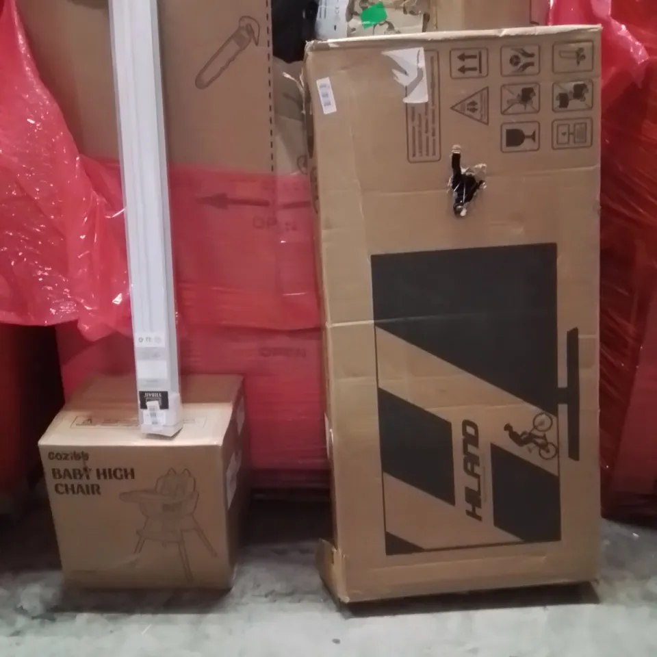 PALLET OF ASSORTED HOUSEHOLD GOODS AND PRODUCTS TO INCLUDE;BIKE,ROLLER BLIND,BABY HIGH CHAIR 