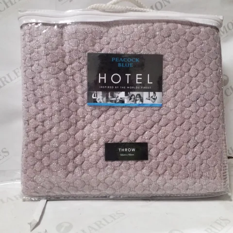 BRAND NEW SEALED REAL KNIT THROW DUSKY PINK