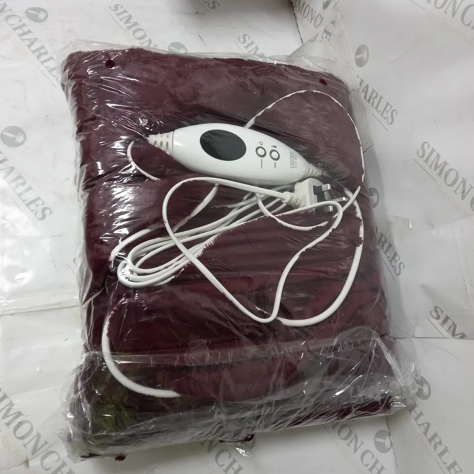 BOXED COZEE HOME HEATED THROW IN PLUM 