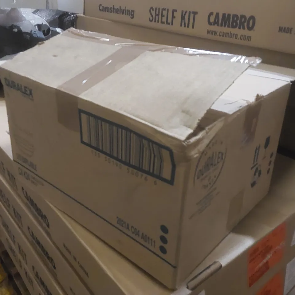 BOX CONTAINING APPROXIMATELY 80x BRAND NEW DURALEX C4 K24 DISHES 