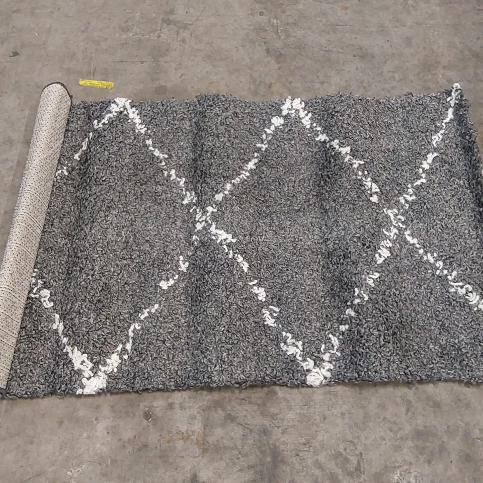 BRAND NEW PACO HOME KALMAR 442 RUG IN ANTHRACITE - 80 x 150cm