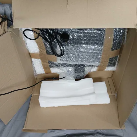 COMPUTER MONITOR – BOXED 