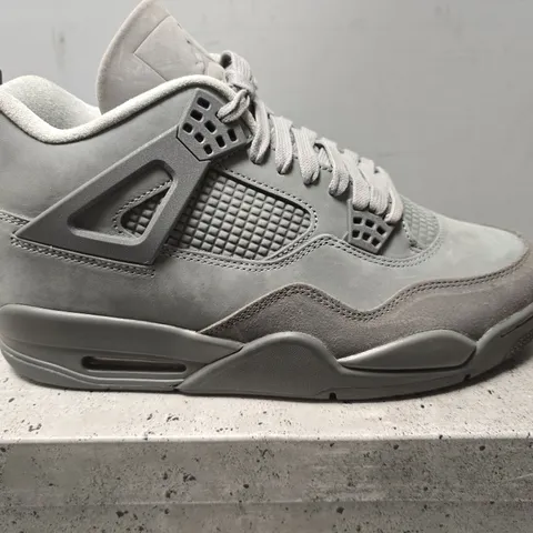 BOXED AIR JORDAN 4 RETRO SE - UK 11
