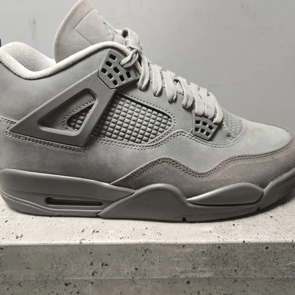 BOXED AIR JORDAN 4 RETRO SE - UK 11