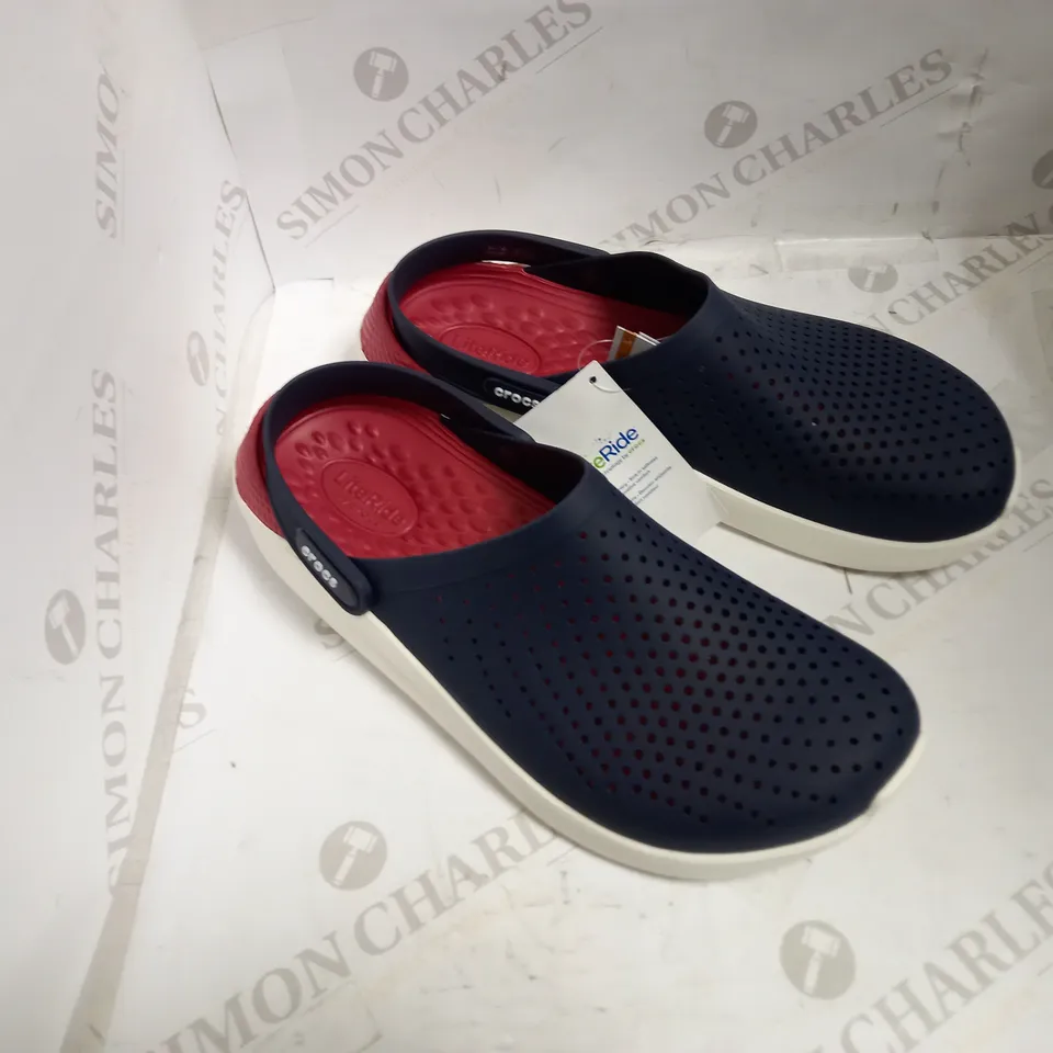 CROCS LITERIDE NAVY/WHITE M10 W12 