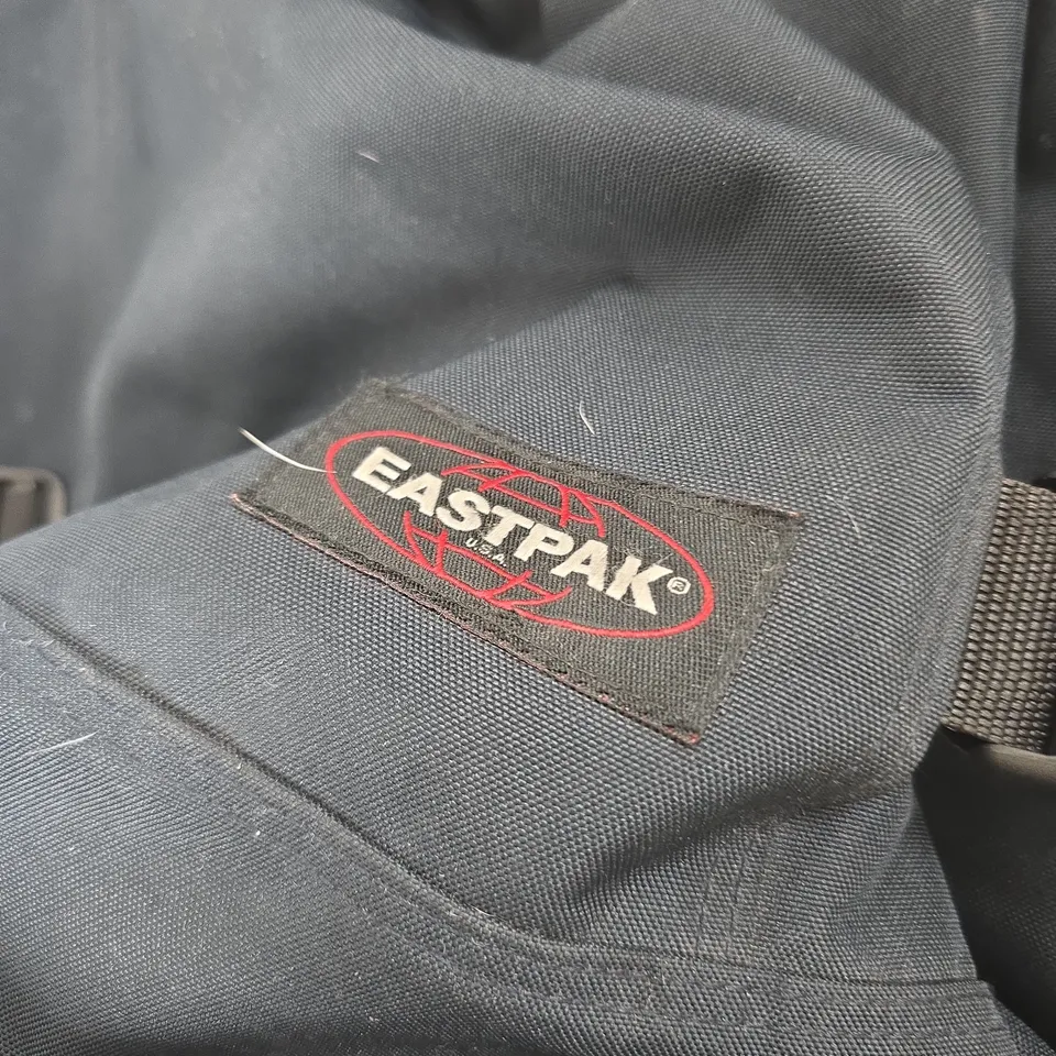 EASTPAK SUITCASE (DARK NAVY) – UK SIZE NOT VISIBLE