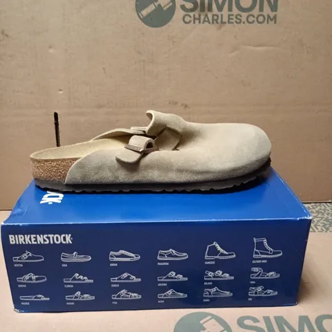 BIRKENSTOCK BOSTON BS TAUPE SUEDE LEATHER – UK 9.5 (EU 44) REGULAR FIT
