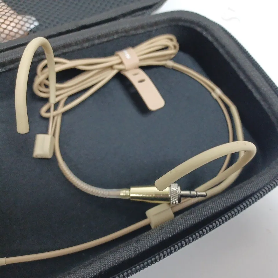 SUJEETEC HEADSET IN CASE
