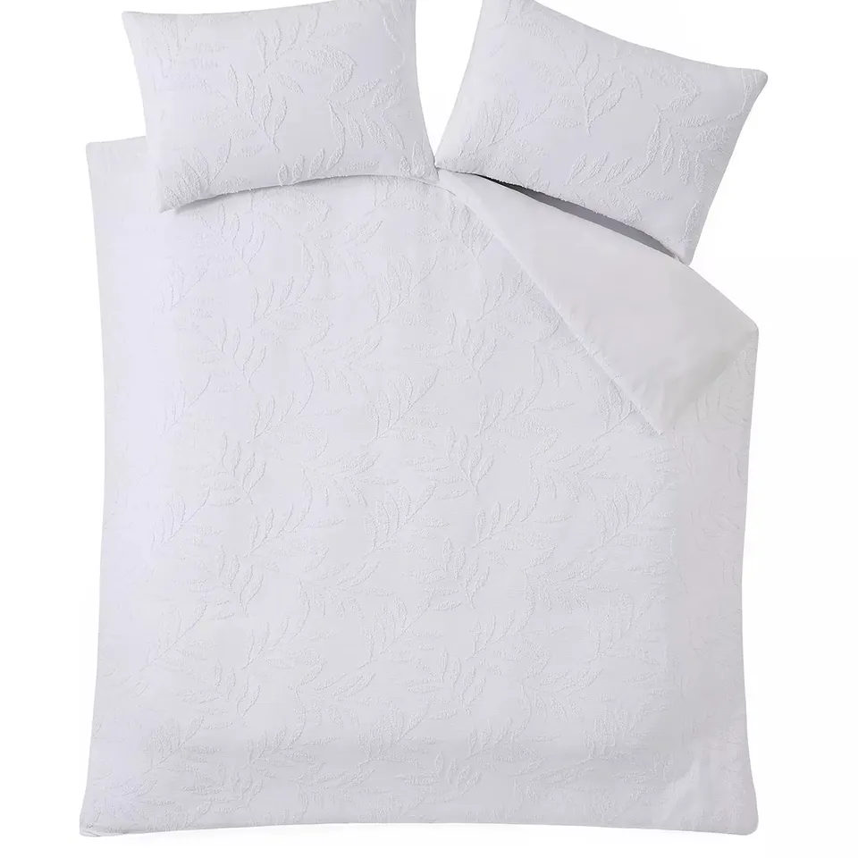 FLORAL TUFTED SUPER SOFT DUVET COVER SET - DOUBLE