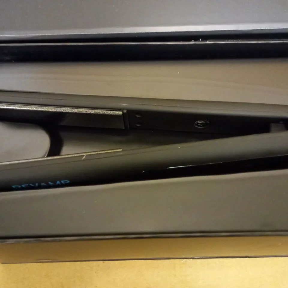 BOXED PROGLOSS TOUCH DIGITAL CERAMIC STRAIGHTENER