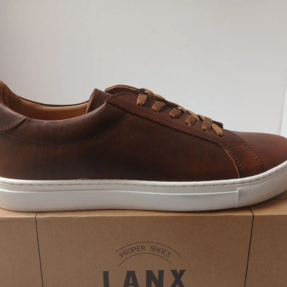 BOXED PAIR OF LANX BROWN LEATHER TRAINERS – UK 10.5