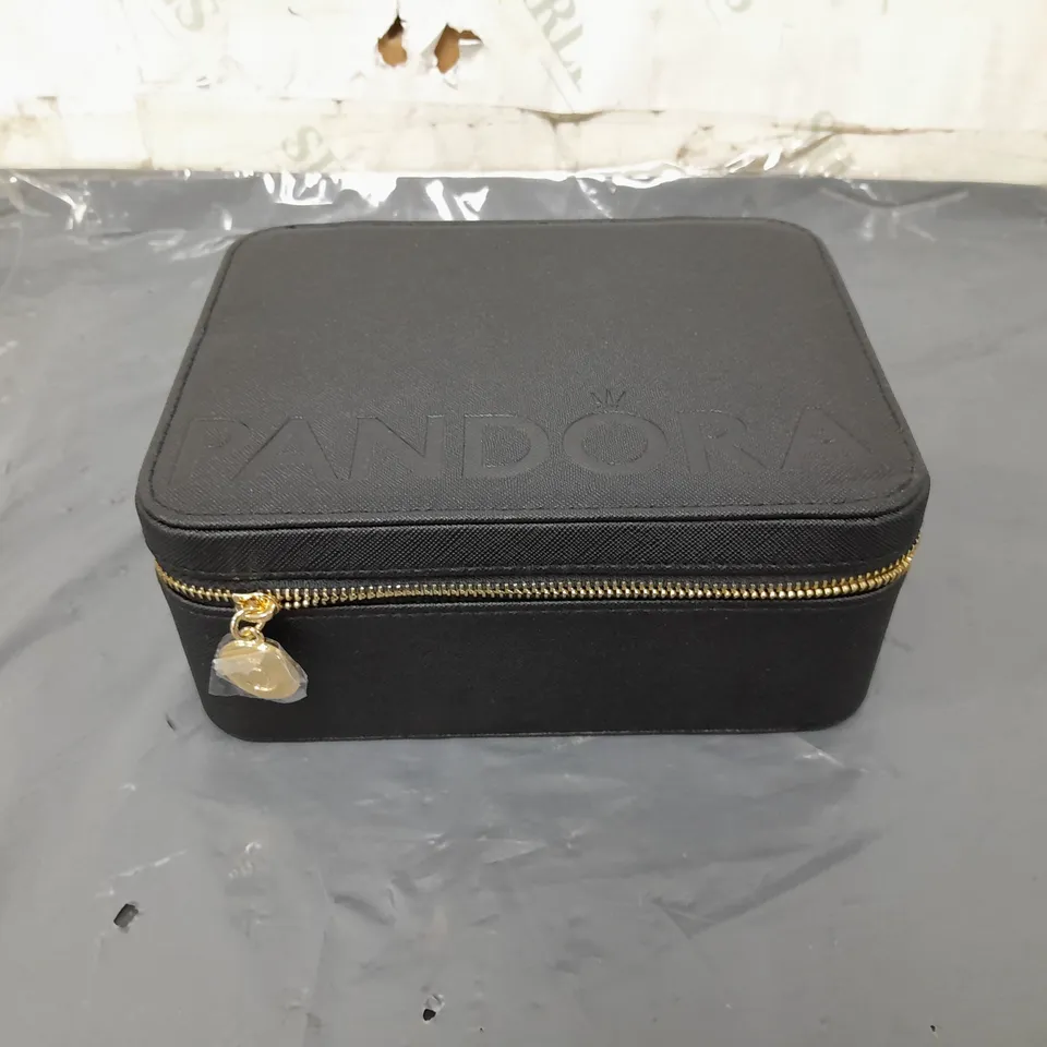 BLACK PANDORA JEWELLERY BOX 