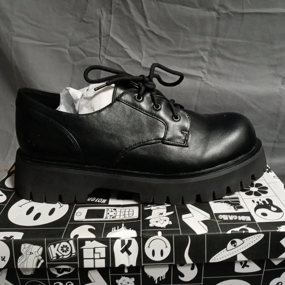 BOXED KOI PINEMOON MENS BLACK LACE UP SHOES IN BLACK - UK 9