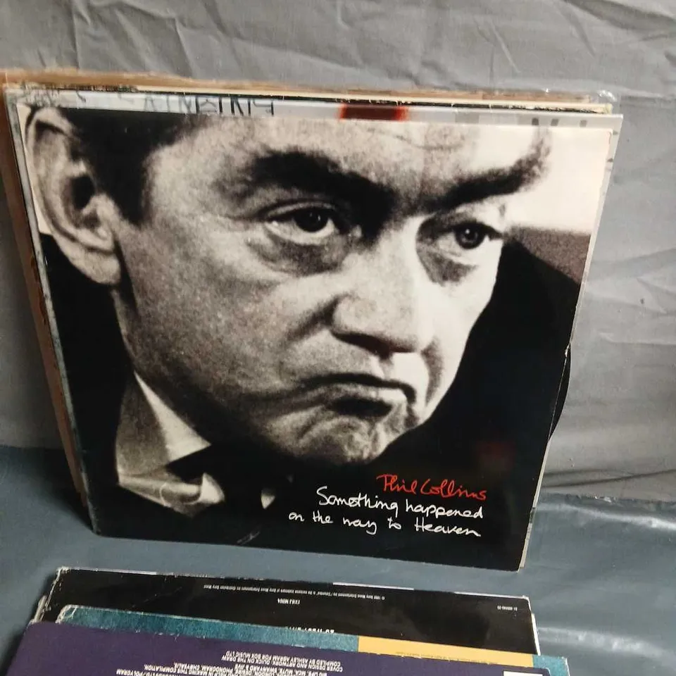 SET OF APPROX 12 VINYL'S TO INCLUDE - PHIL COLLINS, LINKIN PARK, NOW THATS WHAT I CALL MUSIC 16, HURRICANE AND CLIVILLES + COLE