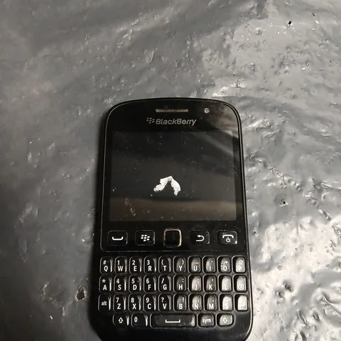 BLACKBERRY SMARTPHONE WITH KEYBOARD