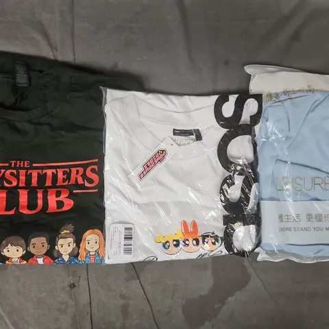 APPROXIMATELY 20 ASSORTED CLOTHING AND FASHION PRODUCTS IN VARIOUS STYLES AND SIZES - COLLECTION ONLY