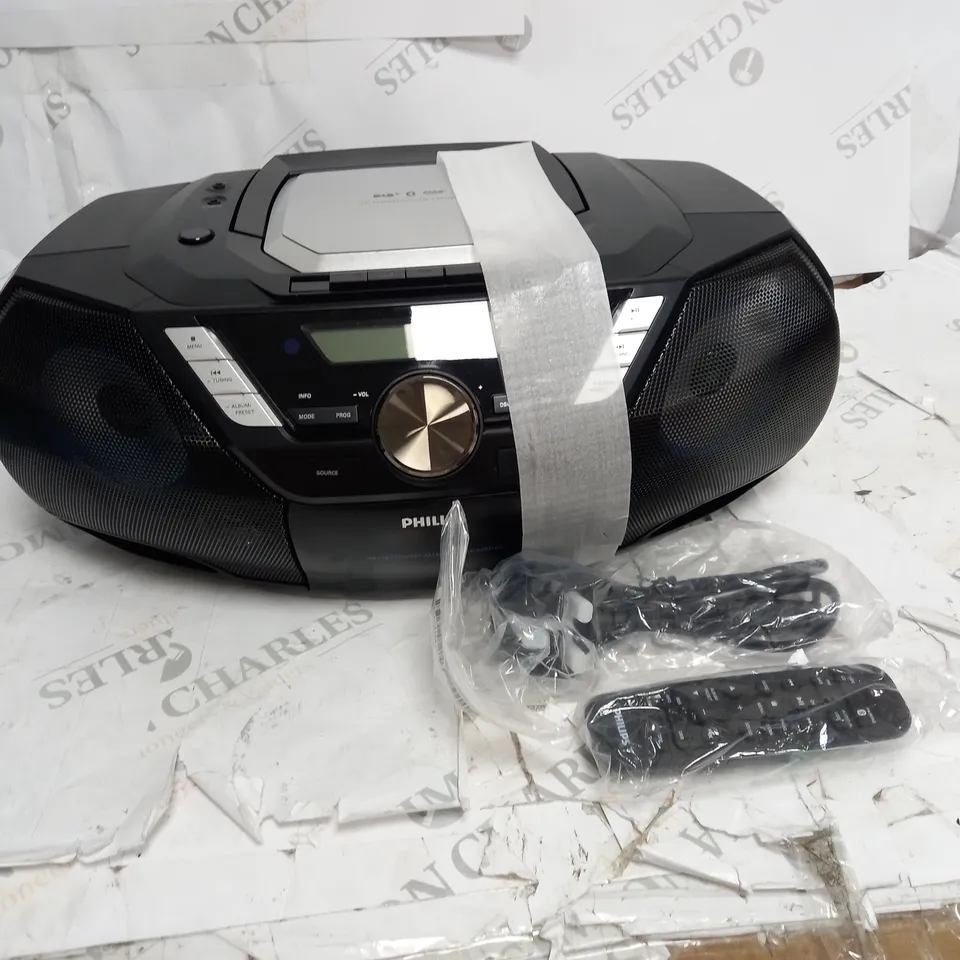 BOXED PHILIPS BUMBOX CD 12W