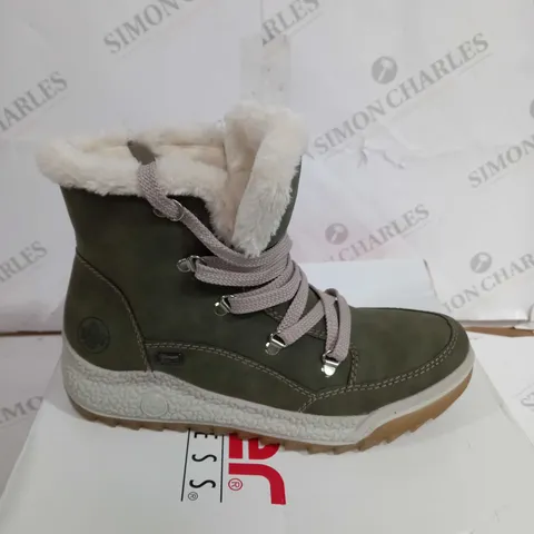 BOXED RIEKER WATER RESISTANT WARM LINED HIKING LACE UP BOOTS, KHAKI - SIZE 6.5