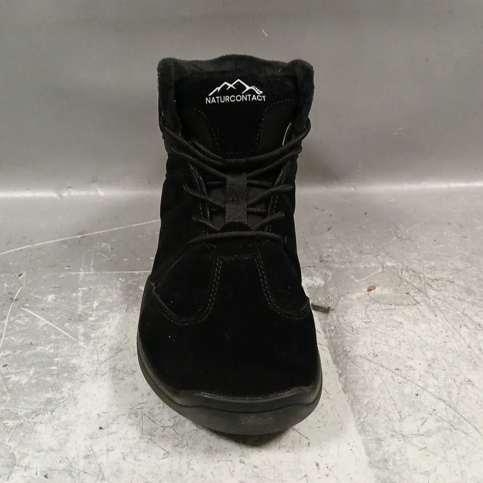 BOXED PAIR OF NATURCONTACT ANKLE BOOTS IN BLACK SIZE EU 38