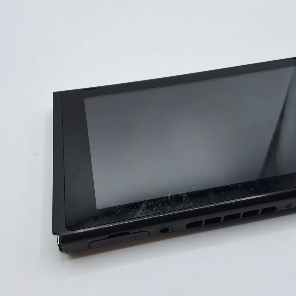 UNBOXED NINTENDO SWITCH HANDHELD CONSOLE - HAC-001