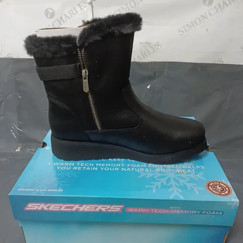SKECHERS WARM TECH MEMORY FOAM BOOTS BLACK SIZE 7