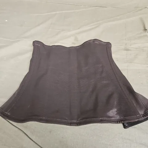 MIRACLESUIT INCHES OFF WAIST CINCHER - SMALL