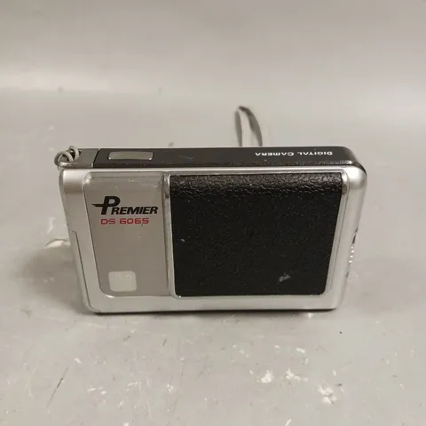 PREMIER DS 6065 DIGITAL CAMERA