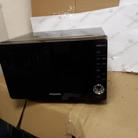 HOTPOINT MWH 2621 MB FLATBED MICROWAVE, 800W, BLACK