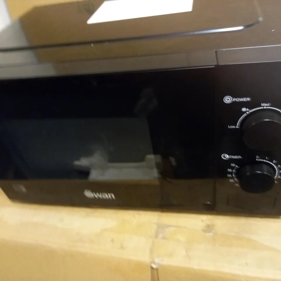 SWAN 20L 700W MANUAL MICROWAVE RRP £67.99