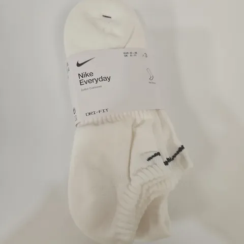 NIKE EVERYDAY COTTON CUSHIONED NO-SHOW SOCKS – PACK OF 3, UK 8-11