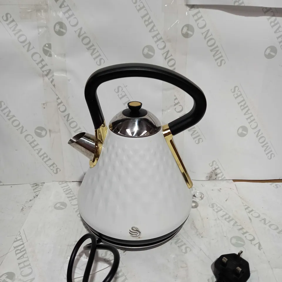 SWAN GATSBY COLLECTION KETTLE 
