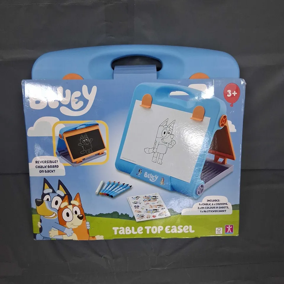 BOXED BLUEY TABLE TOP EASEL