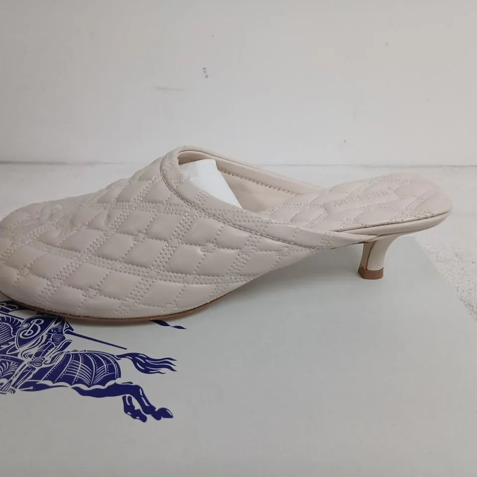 BURBERRY BEIGE QUILTED LEATHER MULE, UK 5 (EU 38) – BOXED