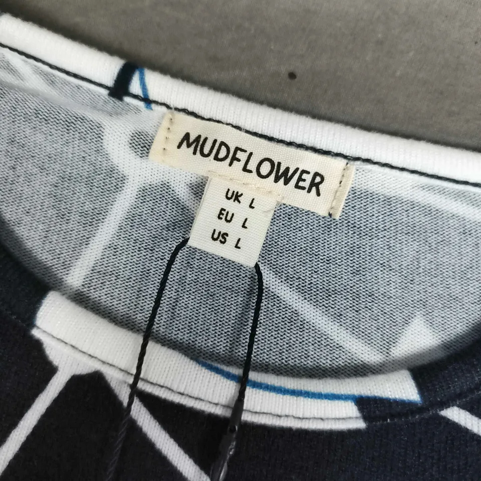 MUDFLOWER WOMEN'S NAVY FLORAL PRINT TOP – UK L (EU L, US L)