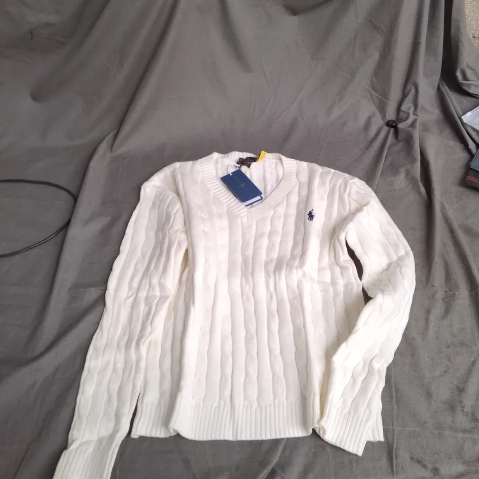POLO RALPH LAUREN WHITE CABLE KNIT SWEATER UK M