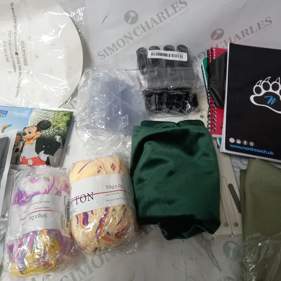 APPROXIMATELY 12 HOUSEHOLD ITEMS INCLUDING GREEN CUSHION COVER, NOTEBOOKS AND WOOL