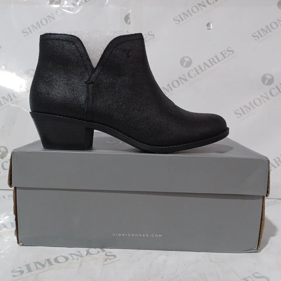 BOXED VIONIC ORTHOTIC FELICITY LIV ANKLE BOOTS - METALLIC BLACK - SIZE 6.5