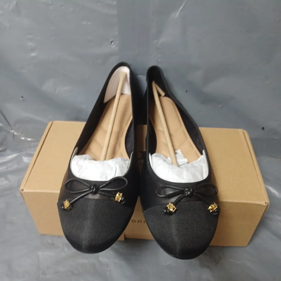 BOXED DUNE BLACK LETHER CHARM TRIM BALLET SHOES - SIZE 41