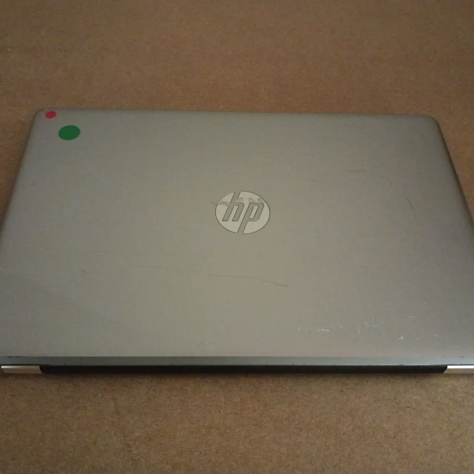 HP LAPTOP