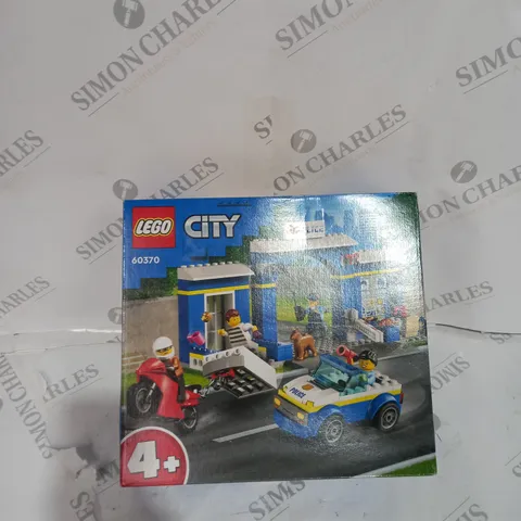 BOXED LEGO CITY POLICE STATION CHASE 60370