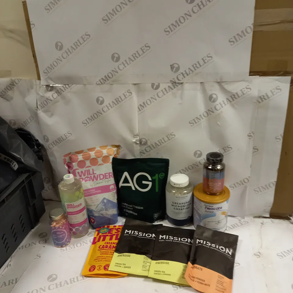 BOX OF ASSORTED SUPPLEMENTS TO INCLUDE VITAMINS, CREATINE, COLLAGEN, COFFEE ETC