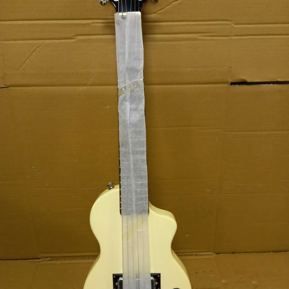 CARRY-ON BY BLACKSTAR MINI VINTAGE WHITE ELECTRIC GUITAR