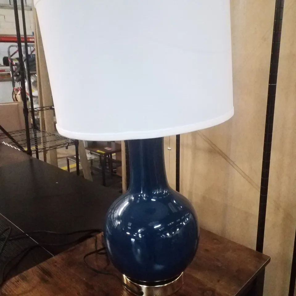 PUTRA CERAMIC TABLE LAMP - RAYOL BLUE